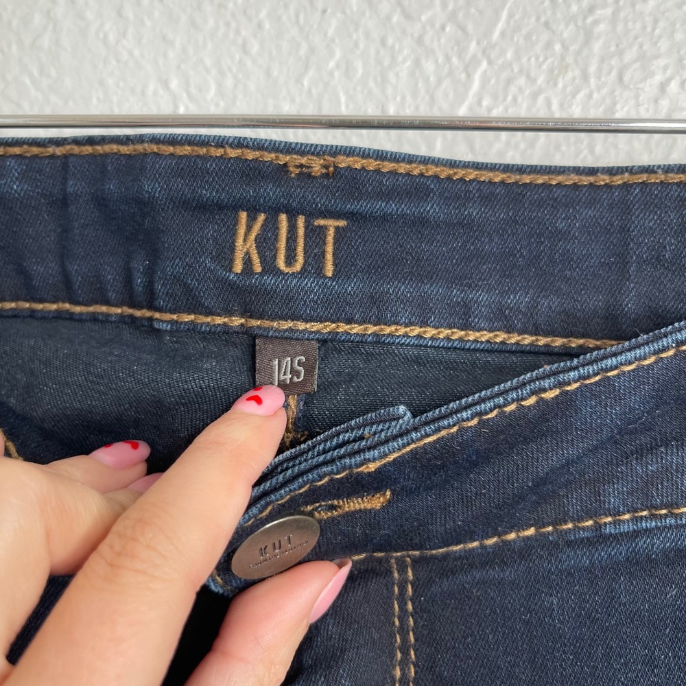 Kut from the Kloth Baby Bootcut Jeans Dark Wash Stretch Denim Womens Size 14S - Picture 2 of 4
